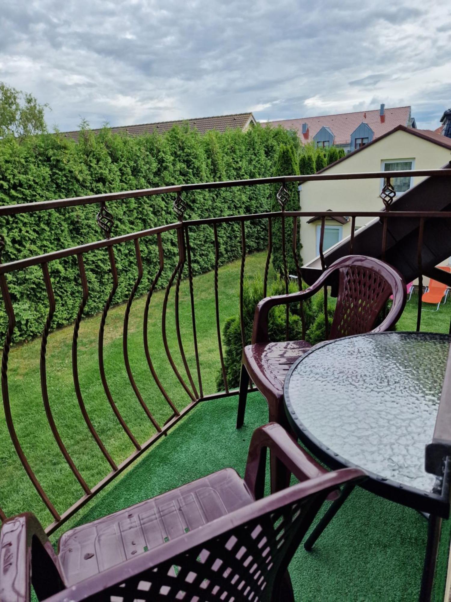 Morska Perla Bed & Breakfast Rewal Luaran gambar